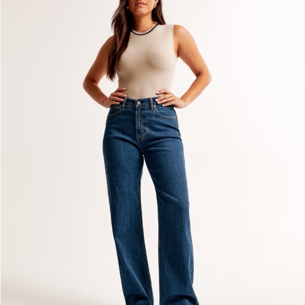 Abercrombie High Rise Jeans BNWT